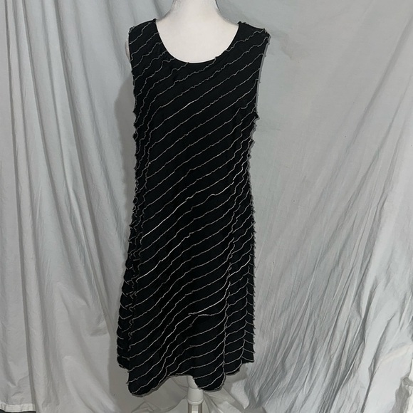 black & white Christopher & Banks sleevelesss sheath midi dress size medium - Picture 1 of 5